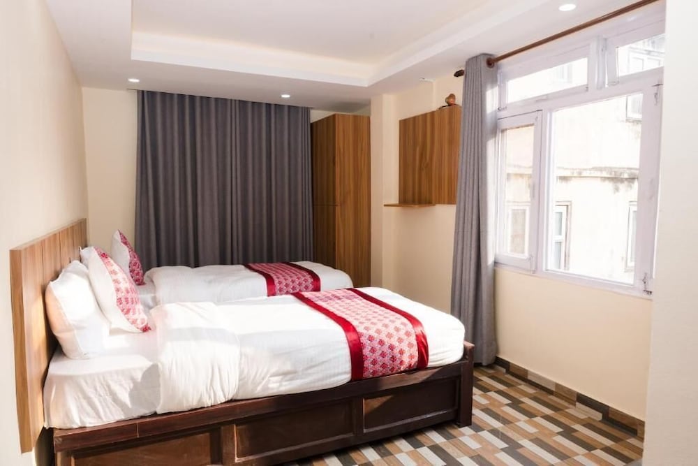 Deluxe Room - Photo 2