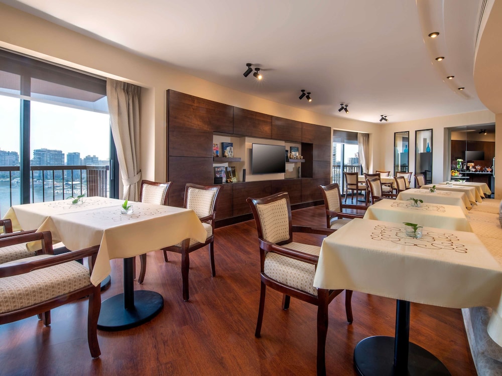 Club Suite, 1 King Bed, Club Lounge Access (Prestige)