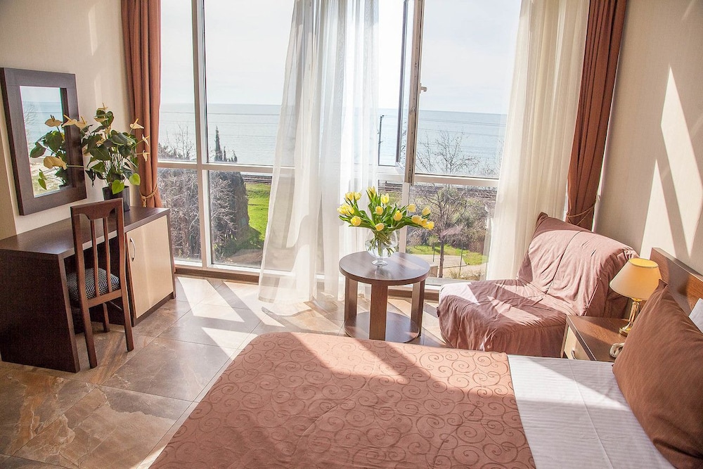 Standard Double Or Twin Room, Sea View (Panoramic Windows)