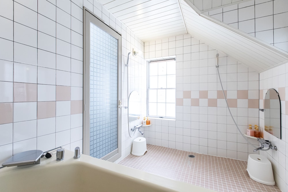 Chalet, 4 Bedrooms, Non Smoking photo 3