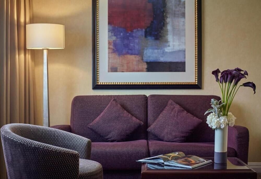 Junior Suite, 1 Queen Bed