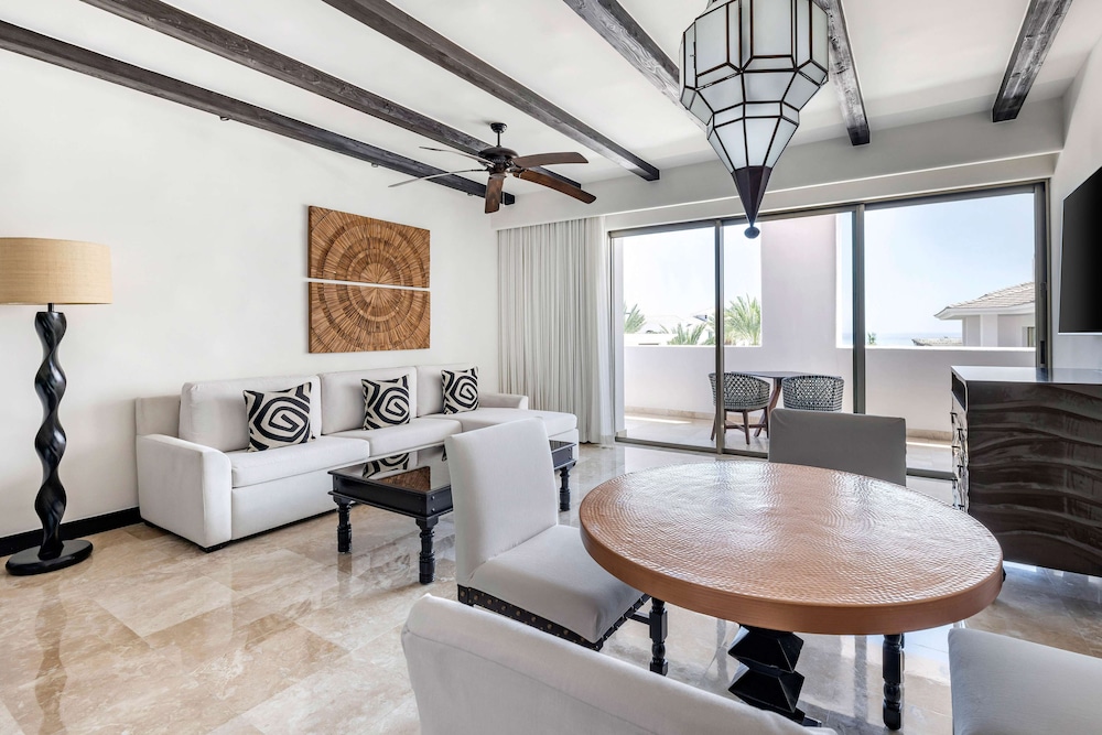 2 Bedroom 1 King 1 Qn Part Ocean View Balcony