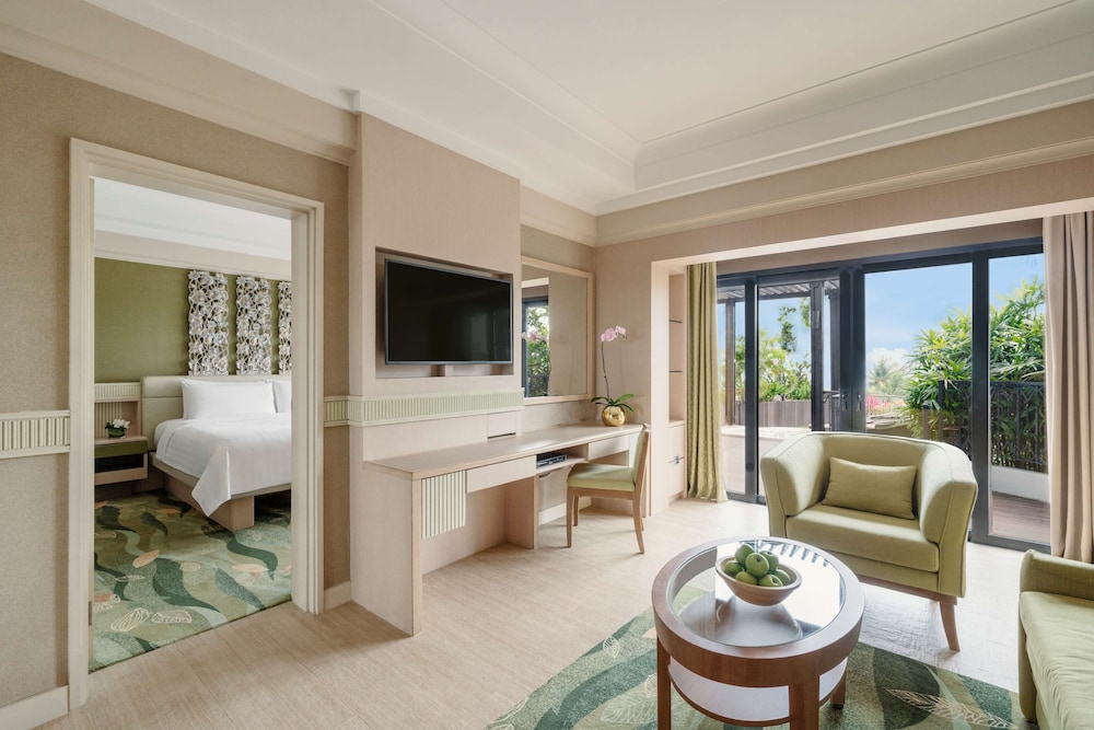 Suite (Island) photo 3