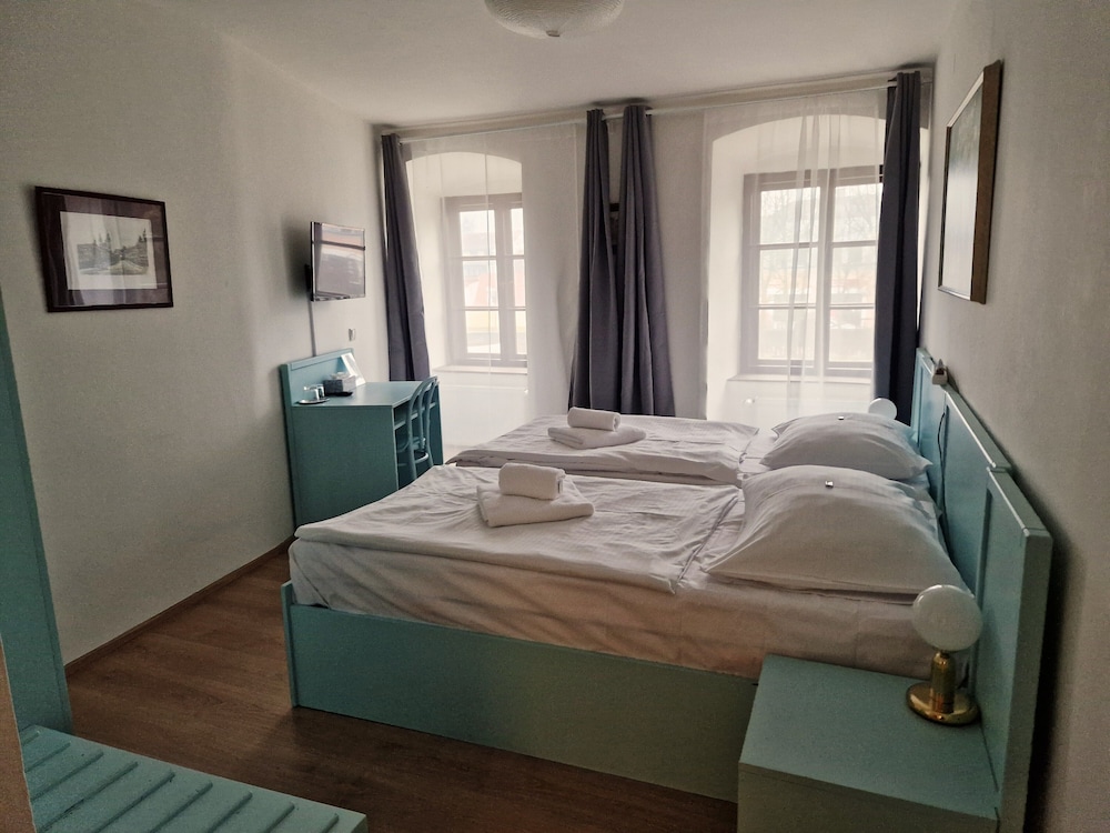 Standard Double or Twin Room, Garden View