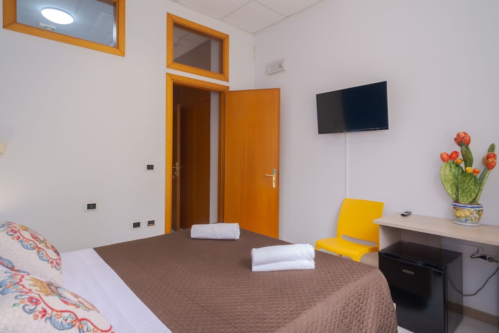 Double Room, Ensuite, Sea View - Photo 14
