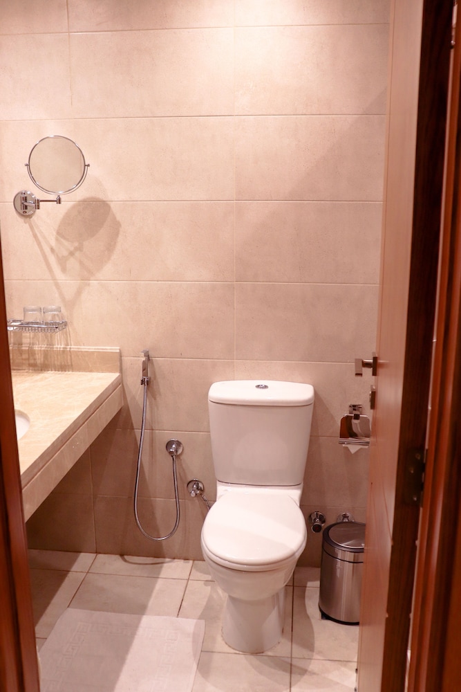 Standard Double Room - Photo 5