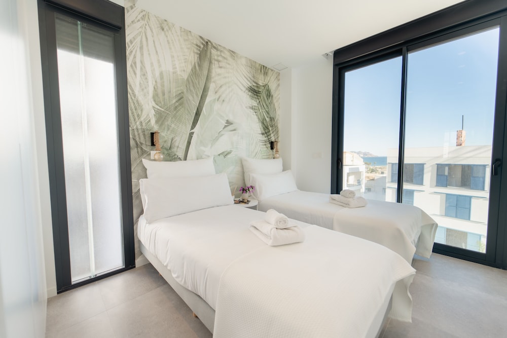 Superior Apartment, 2 Bedrooms, Terrace, Sea View photo 2