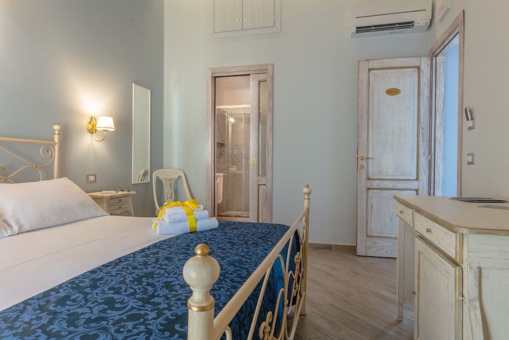 Double Room, City View photo 1