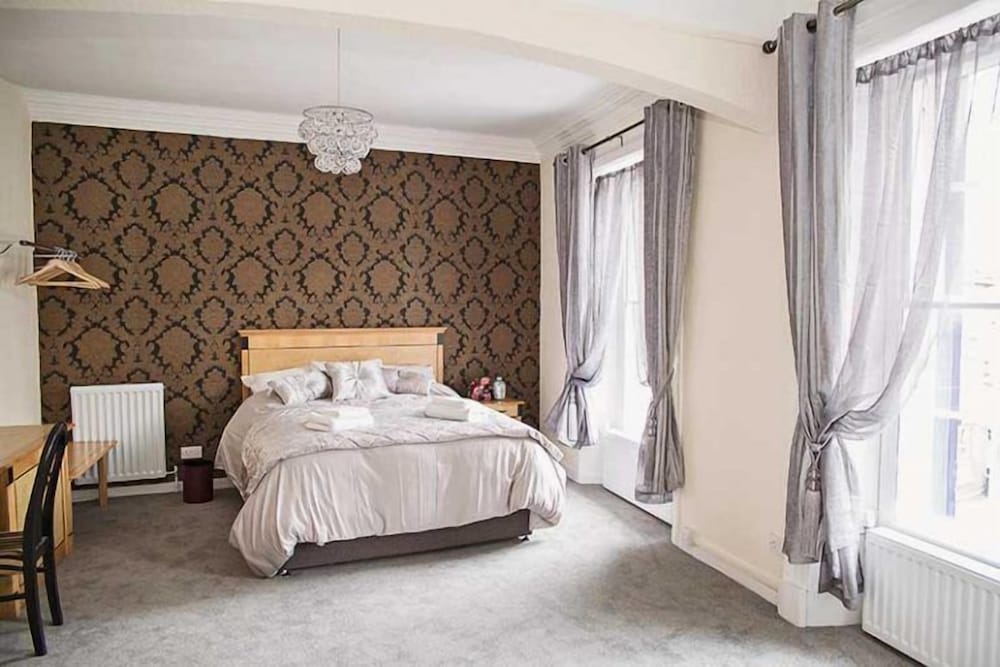 Double Room - Photo 3