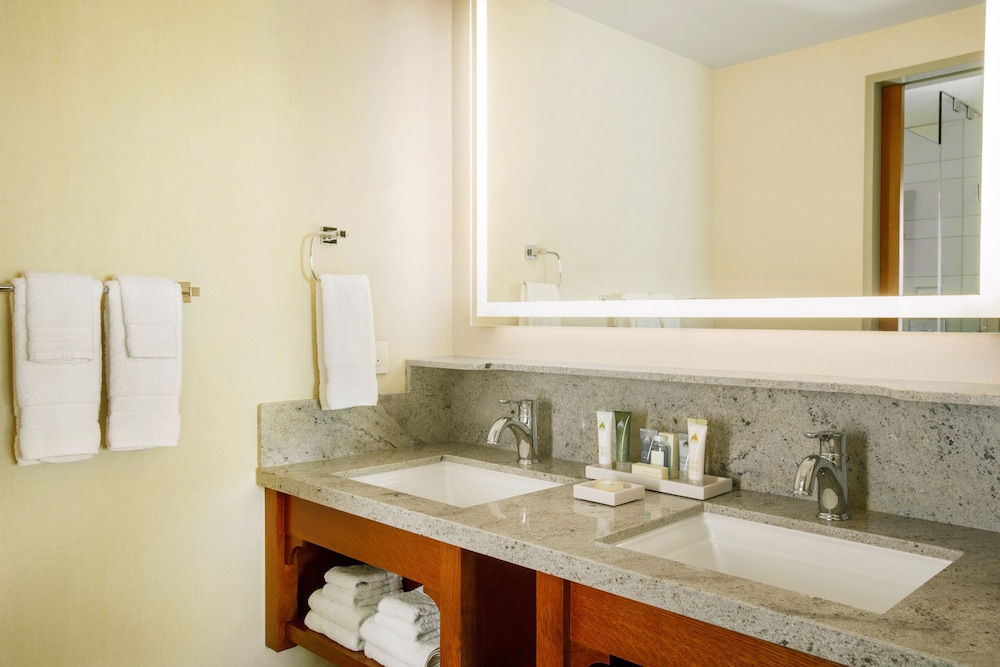 Suite, 1 Bedroom (Artisan) - Photo 11