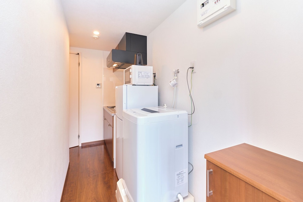 B (2-person Accomodation), Non Smoking thumbnail 6