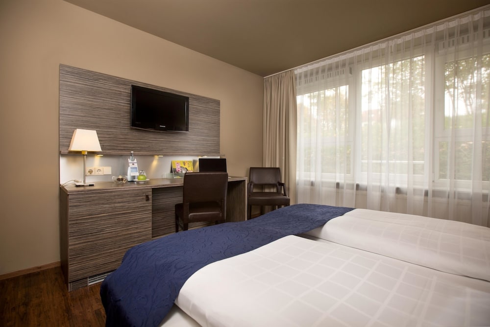 Comfort Room - Photo 1