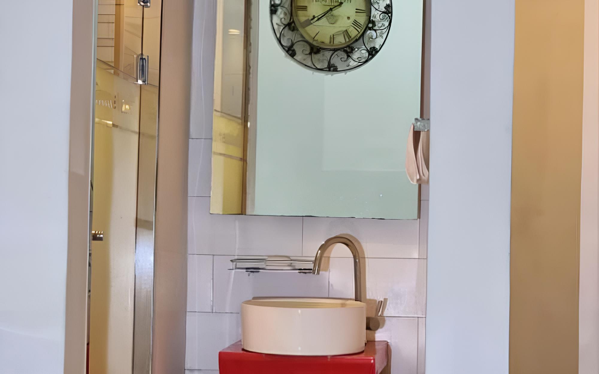 Room (Duplex) - Photo 8