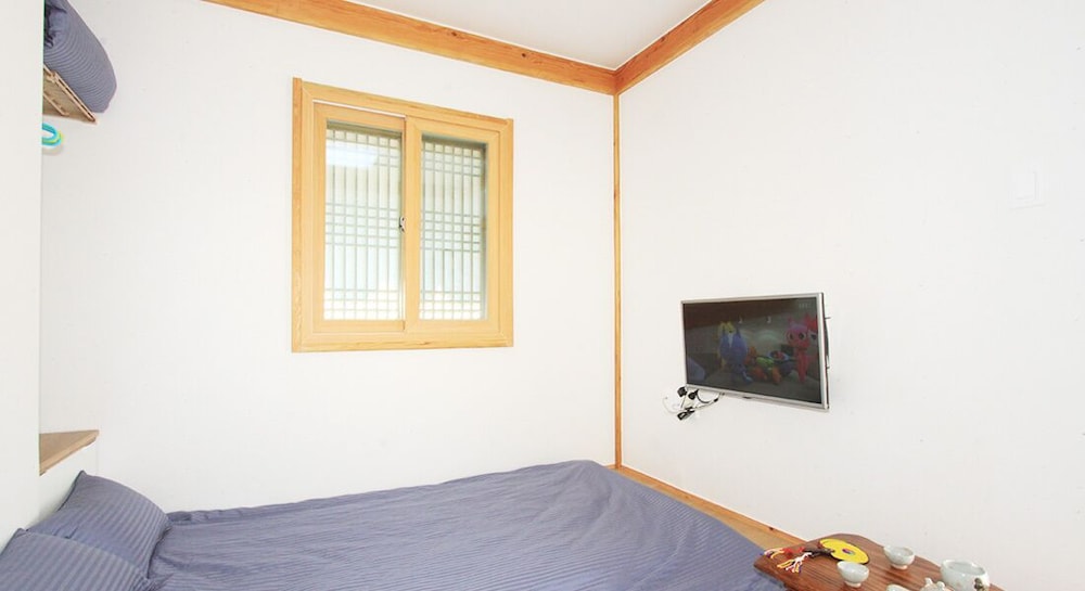 Traditional Room (Ondol / B) - Photo 2