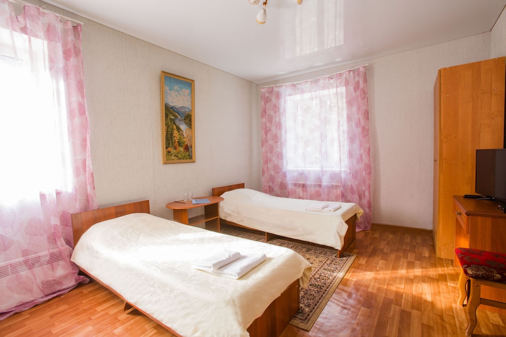 Economy Twin Room