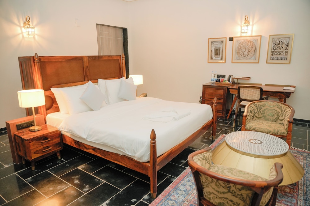 Deluxe Mountain View Room on Ground Floor photo 2