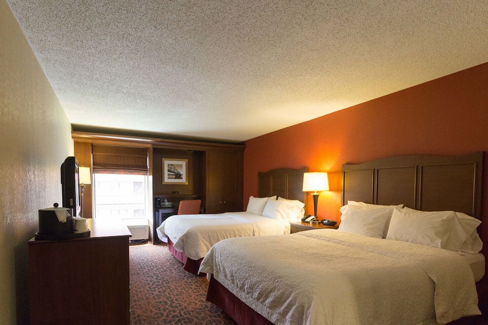 Room, 2 Queen Beds photo 2