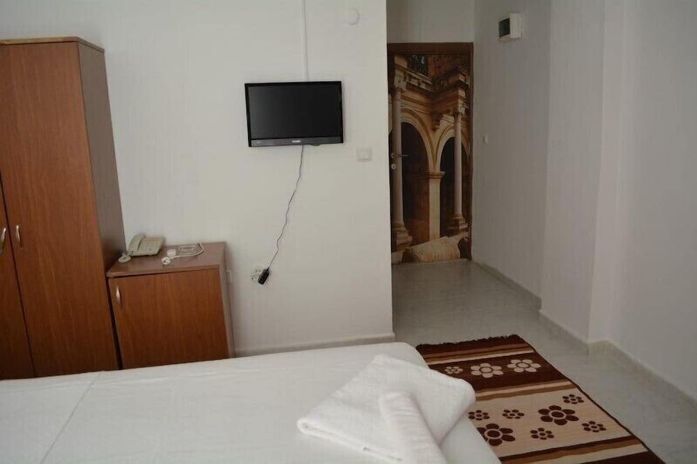 Single Room photo 3