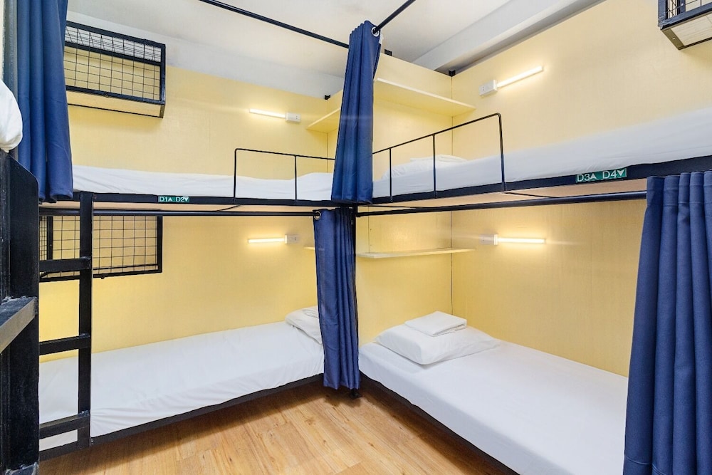 1-Bed In A Shared Dormitory, Mixed Dorm (8 Beds) photo 2