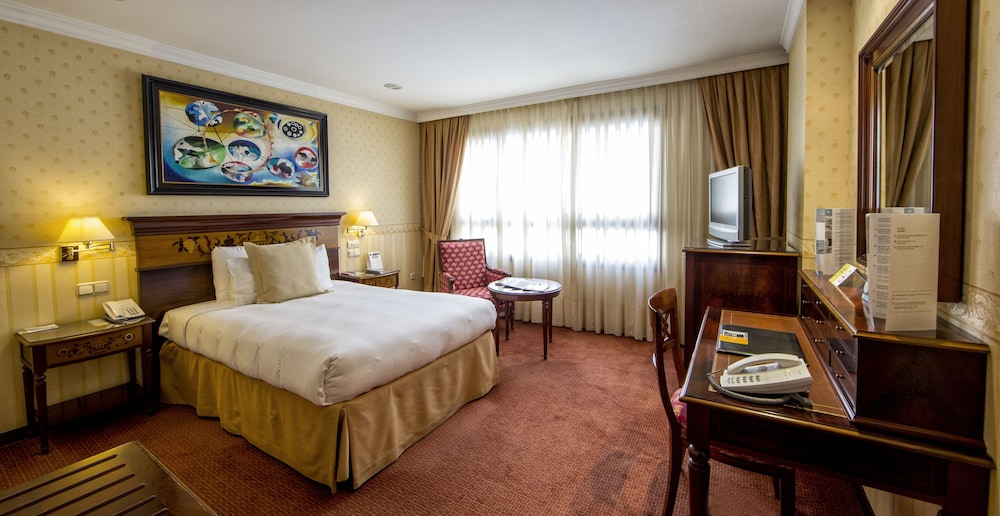 Junior Suite - Photo 1