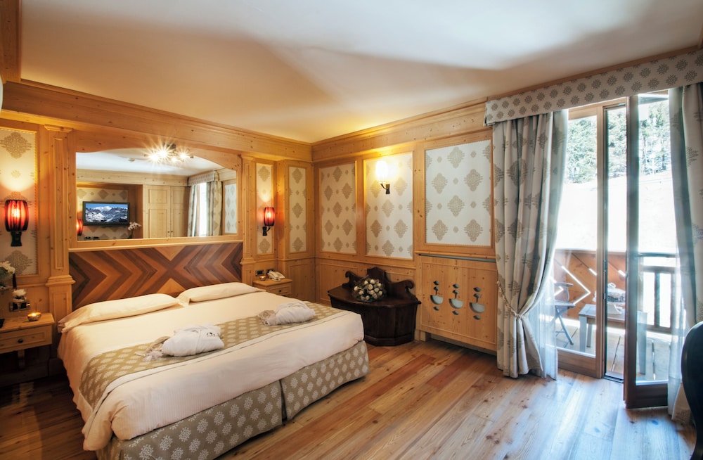 Classic Double or Twin Room - Photo 1