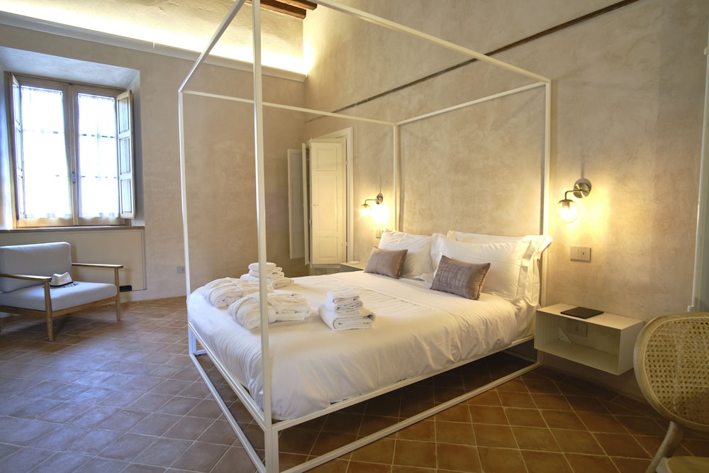 Romantic Double Room