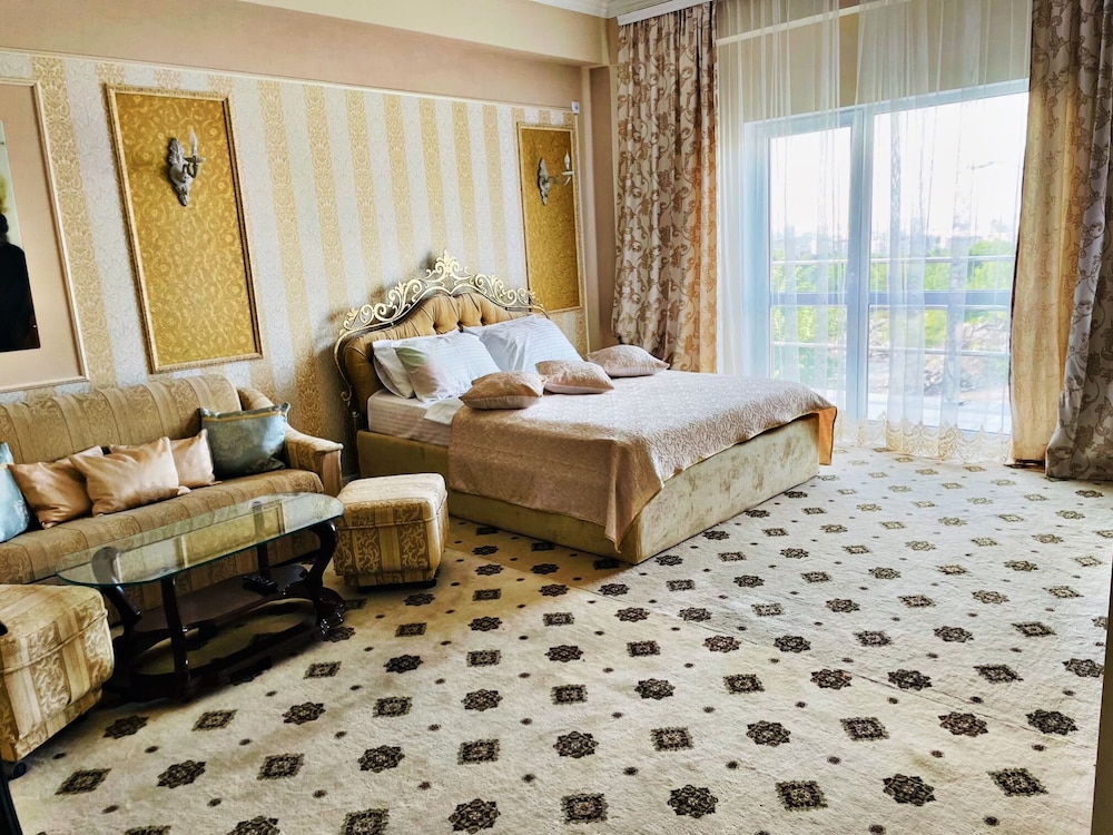 Presidential Room photo 2