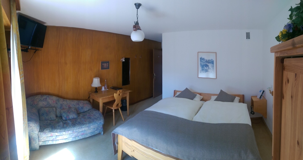 Standard Double Room photo 1