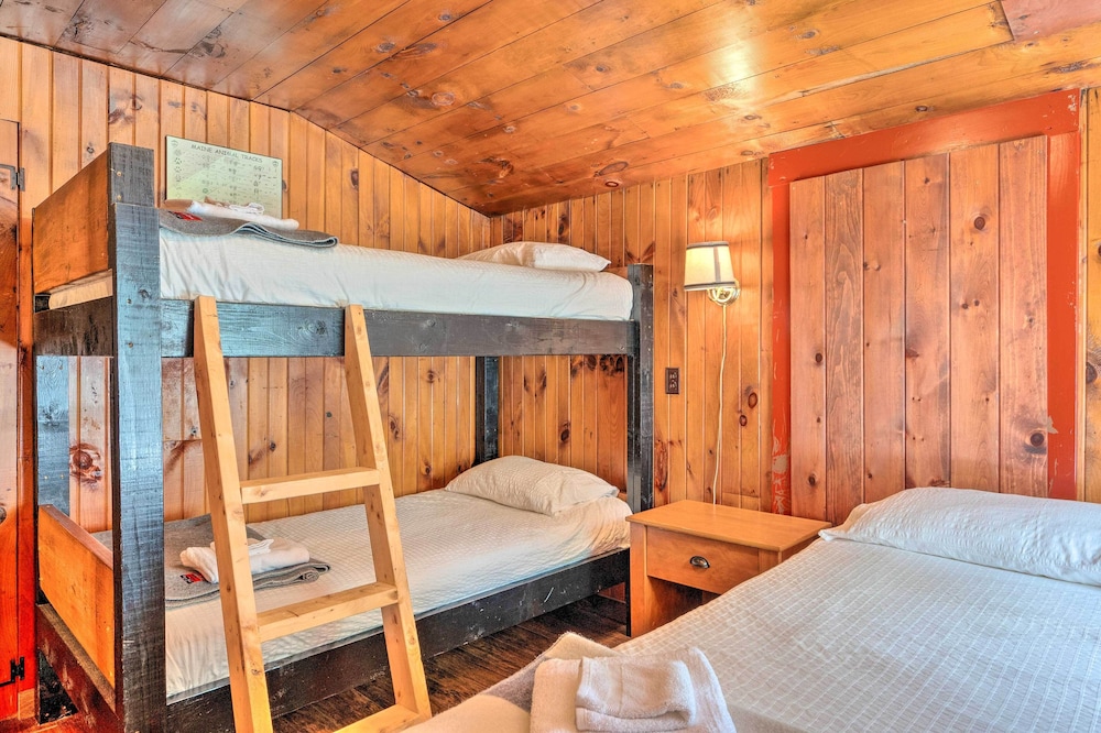 House (2 Bedrooms) photo 1