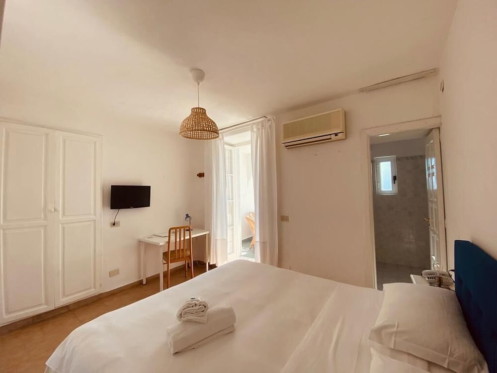 Standard Room, Balcony photo 2