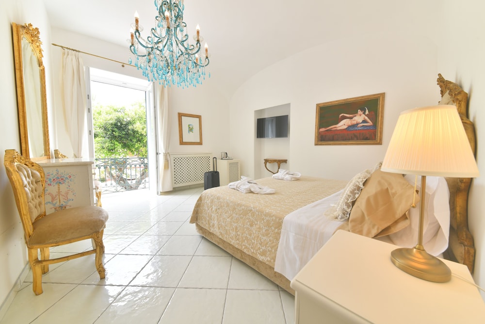 Luxury Room