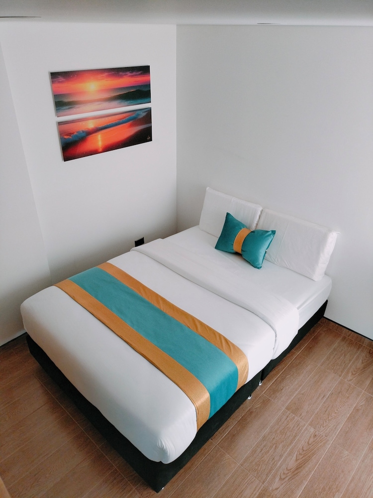 Traditional Apartment