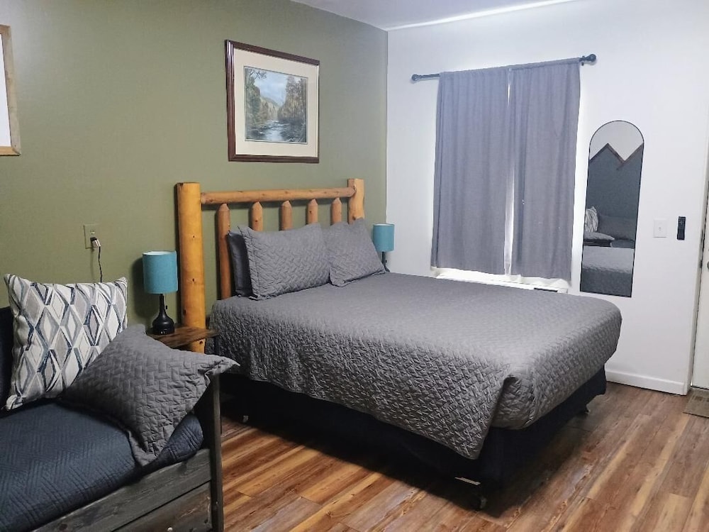 Family Quadruple Room, Mountain View