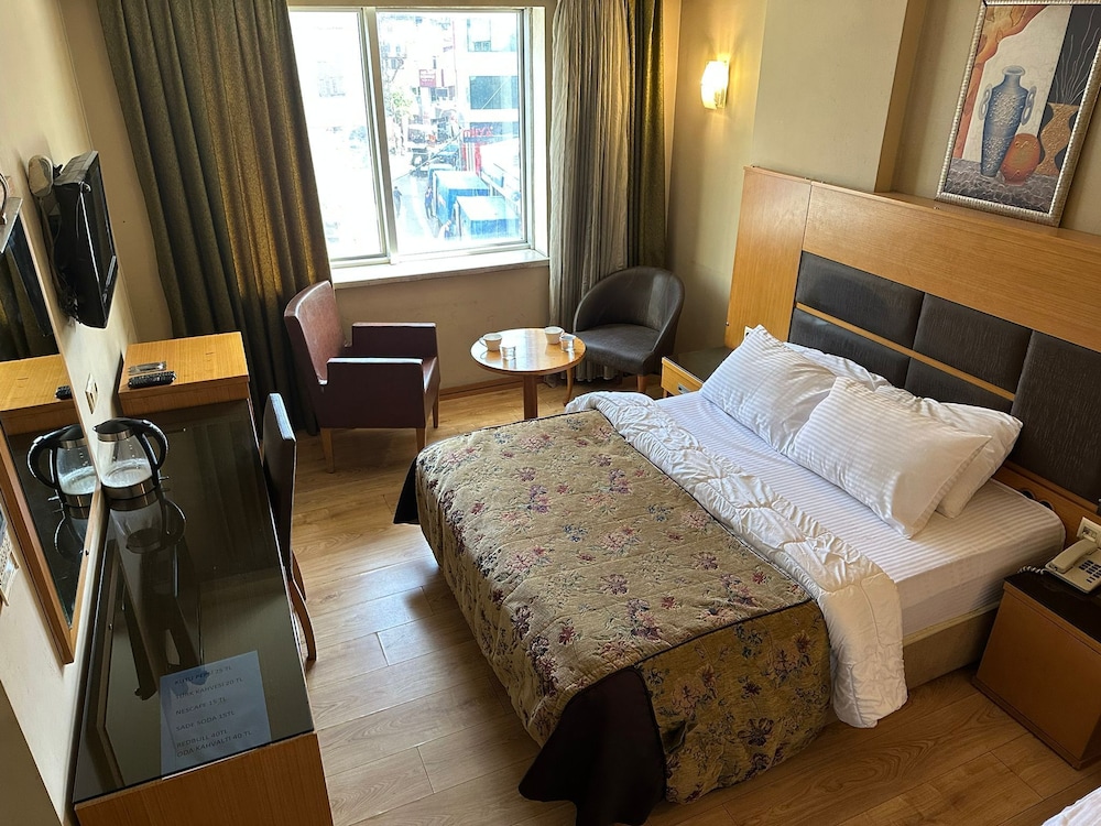 Basic Double or Twin Room, Resort View photo 3