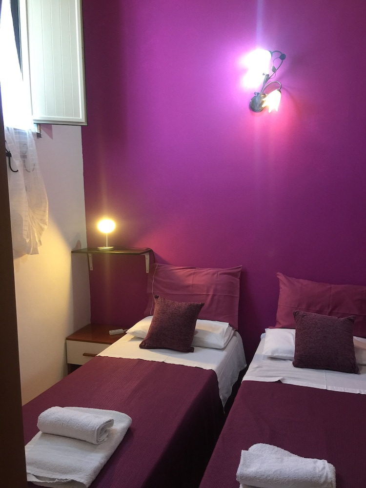 Standard Double Room Single Use photo 1