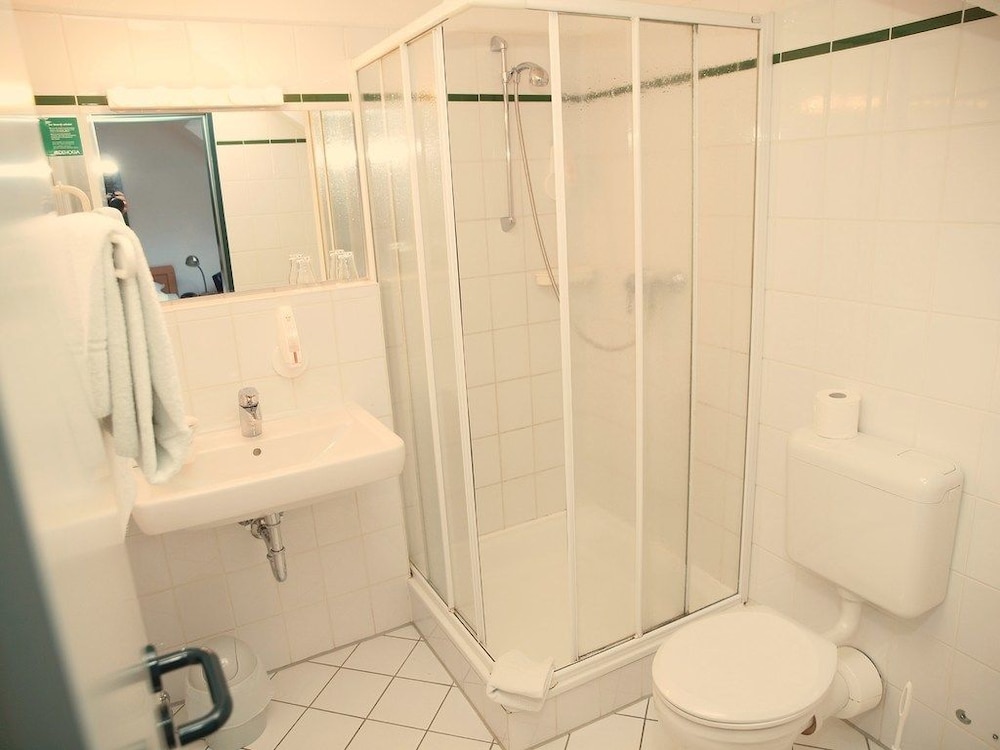 Single Room, 1 Twin Bed photo 2