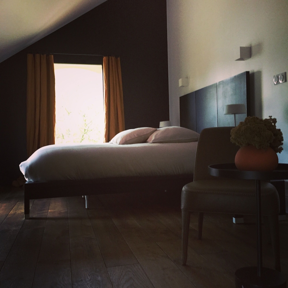 Deluxe Double Room, 1 Bedroom - Photo 1