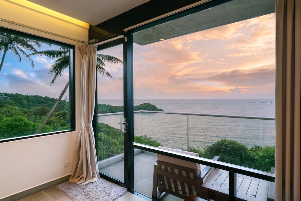 Deluxe Double Room, 1 Double Bed, Ocean View - Photo 9