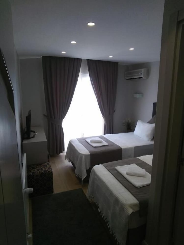 City Room, Multiple Beds, Non Smoking, City View photo 3