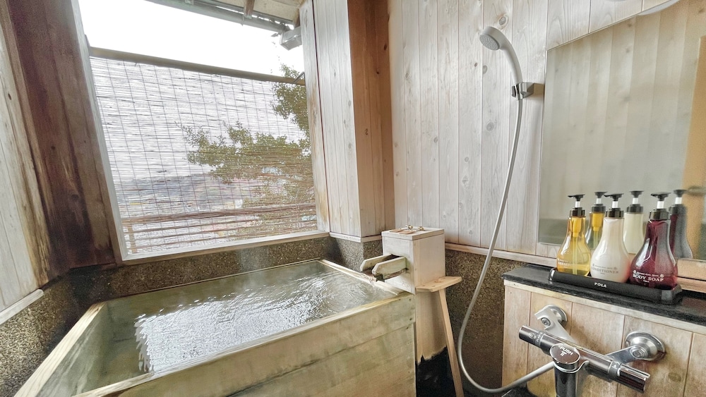 Main Building IORI - Triple Room with Partial Open-air Hot Spring Bath photo 3