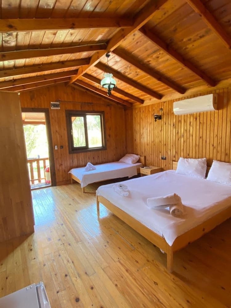 Standard Double or Twin Room, Pool View photo 1