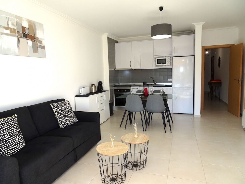 Apartment, 1 Bedroom, Pool Access, Pool View photo 2