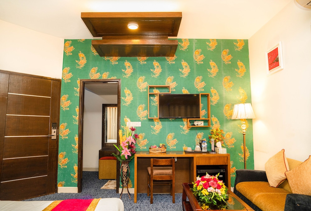 Superior Triple Room, 3 Twin Beds photo 3