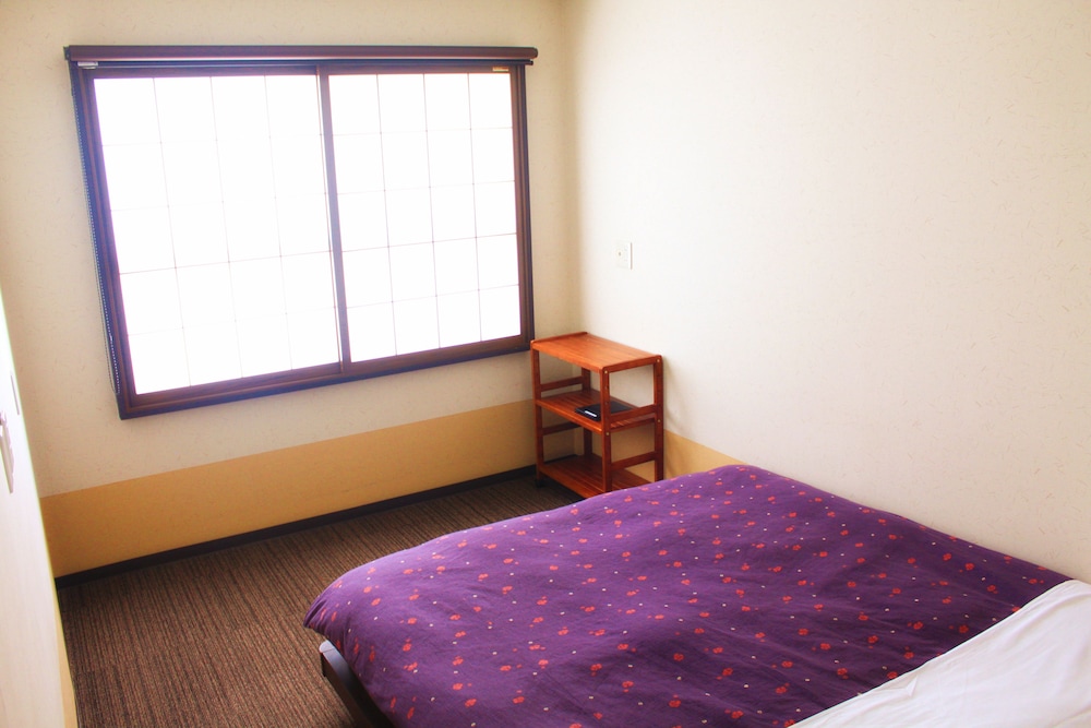 Double Room (Private Bathroom) photo 3