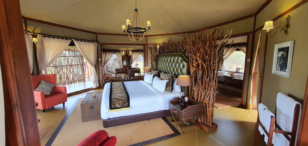 Luxury Tent photo 3