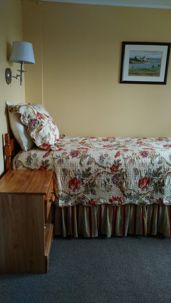 Standard Single Room, 1 Twin Bed photo 2