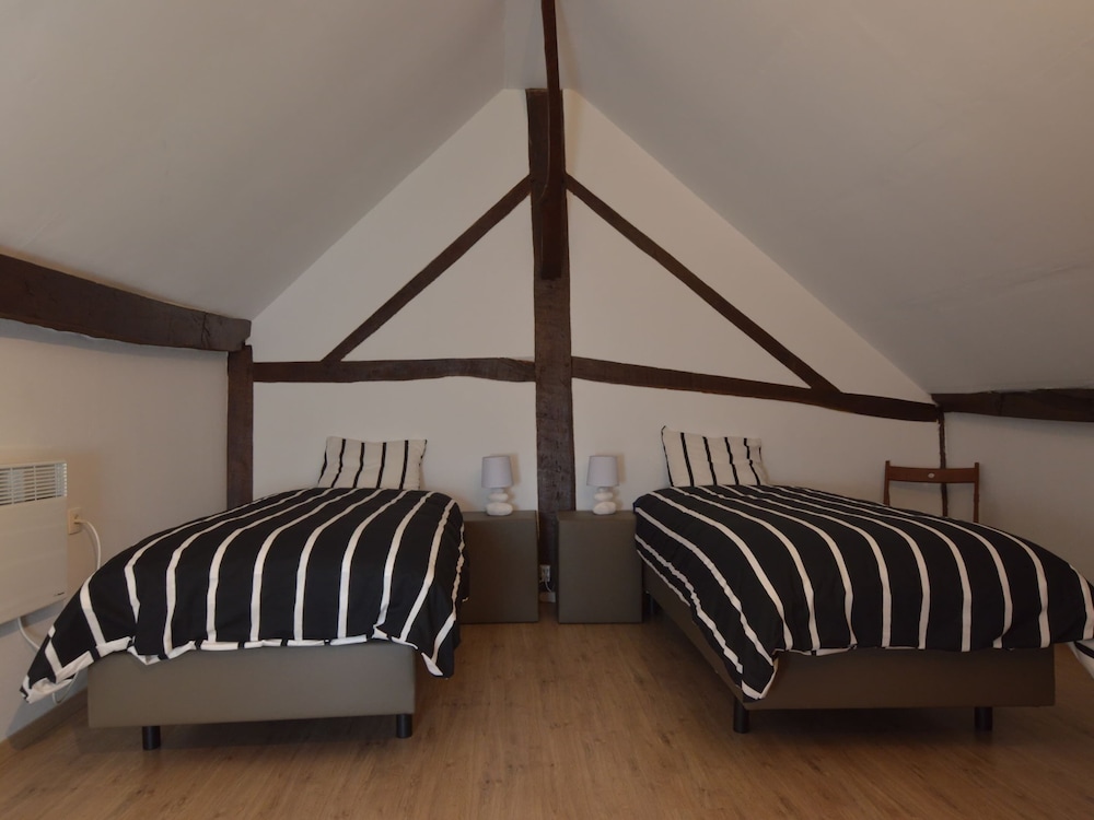 Cottage photo 2