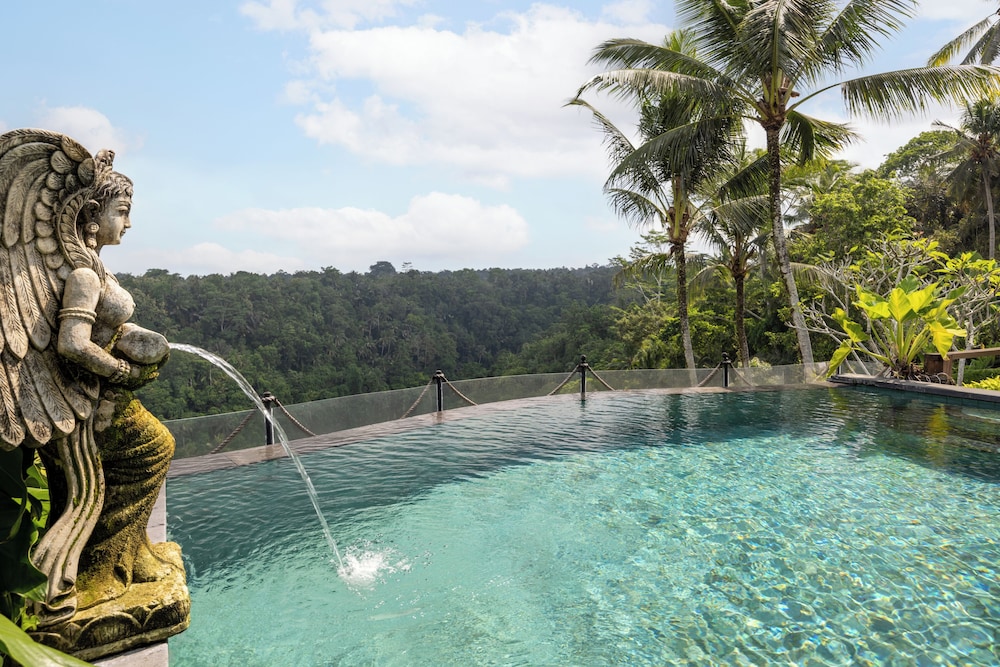 Luxury Valley Villa With Infinity Pool