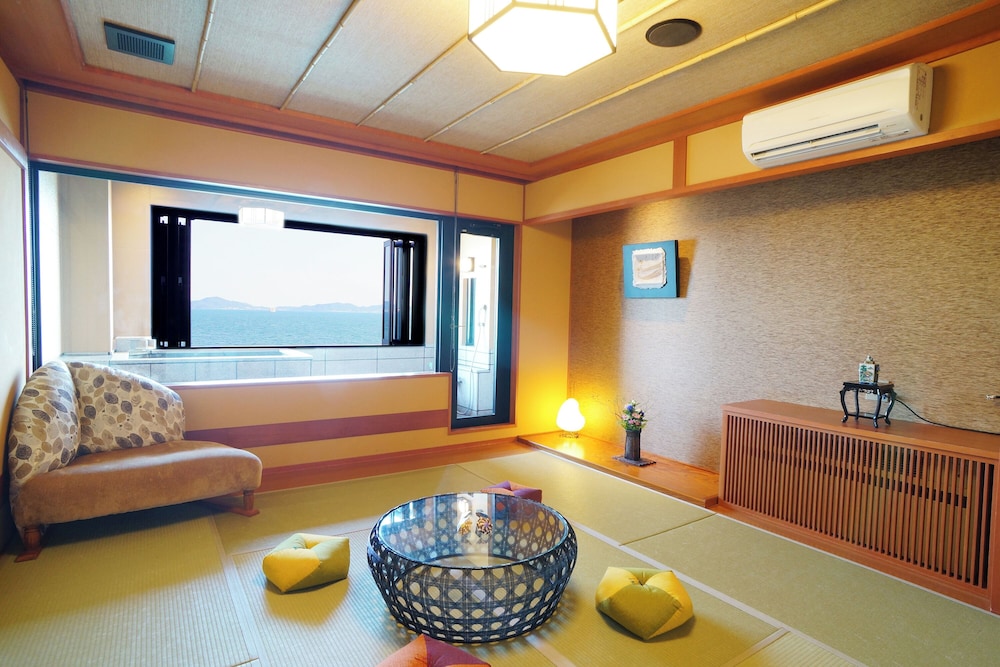 Japanese-style Room, Non Smoking, Ocean View (Kaibokaku)