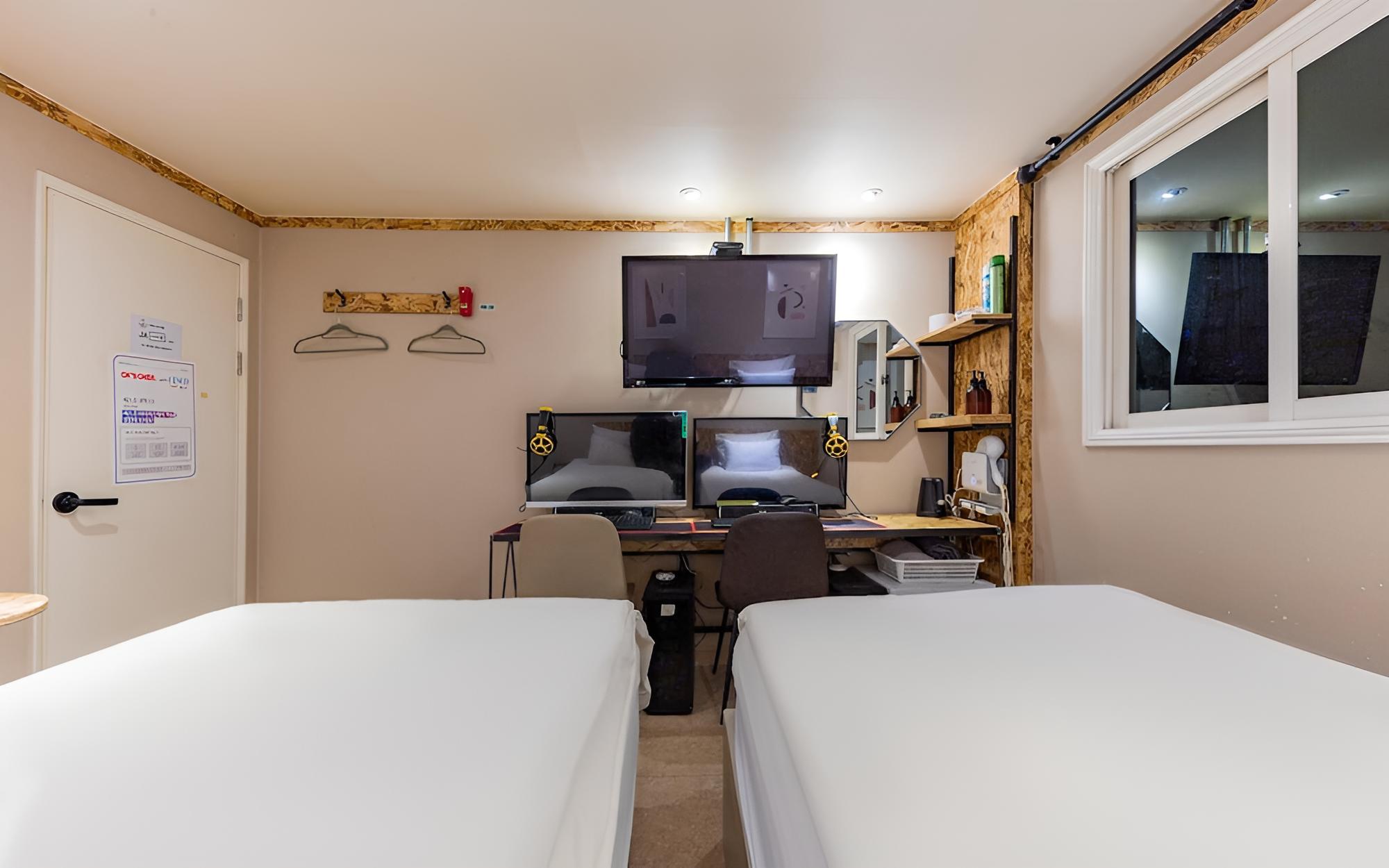 Room (Deluxe Twin - Weekday breakfast inclu) photo 3
